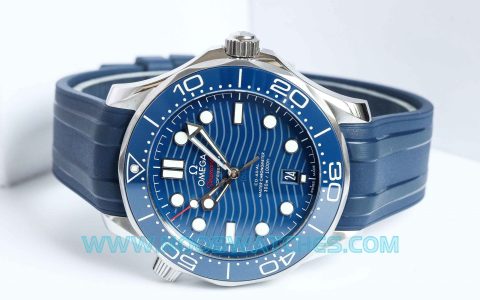 VS厂欧米茄新海马300系列42MM蓝面篮圈陶瓷盘腕表评测