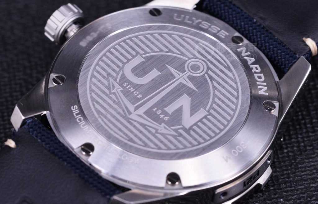 「深海蓝鲨」雅典表潜水系列腕表-百搭款式腕表