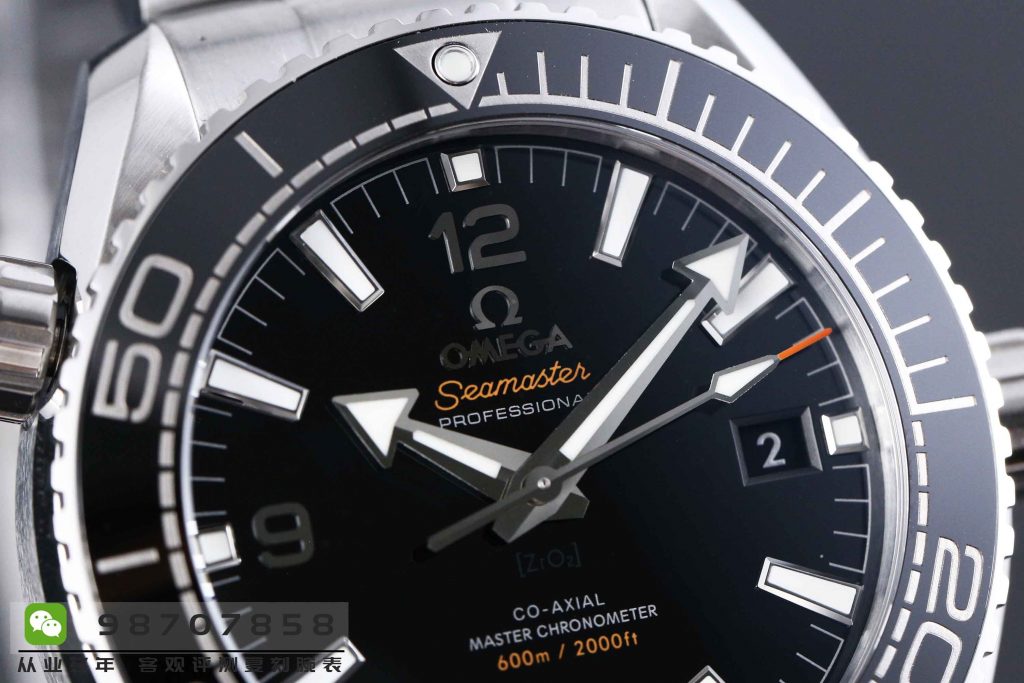 VS厂复刻欧米茄海马系列同轴至臻黑面43.5MM腕表做工如何