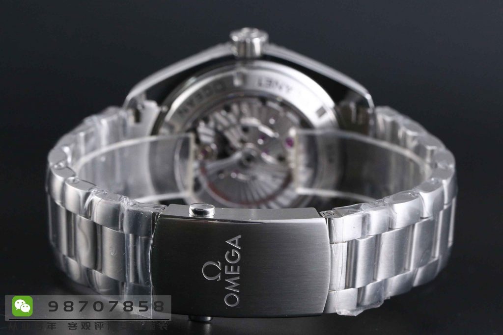 VS厂欧米茄海马系列600M钢字钢带42MM腕表做工如何插图11