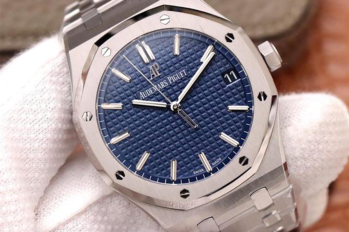 ZF厂爱彼皇家橡树系列15500蓝色字面复刻腕表做工细节品鉴-经典运动型爆款腕表推荐