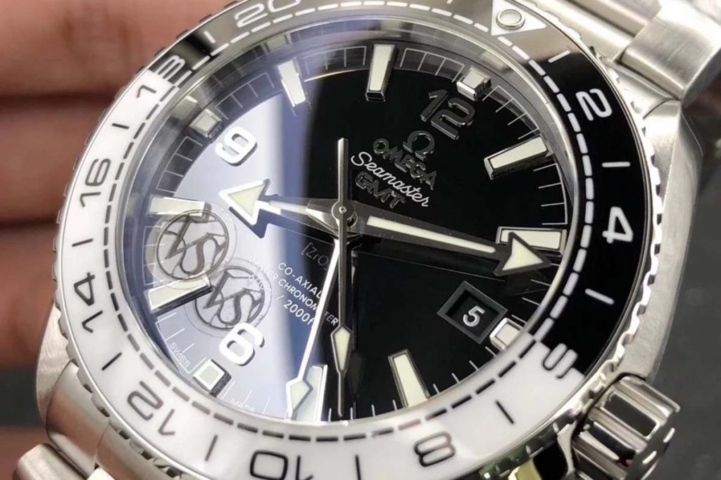 VS厂欧米茄海马系列海洋宇宙600米GMT「太极圈」复刻腕表做工细节深度评测