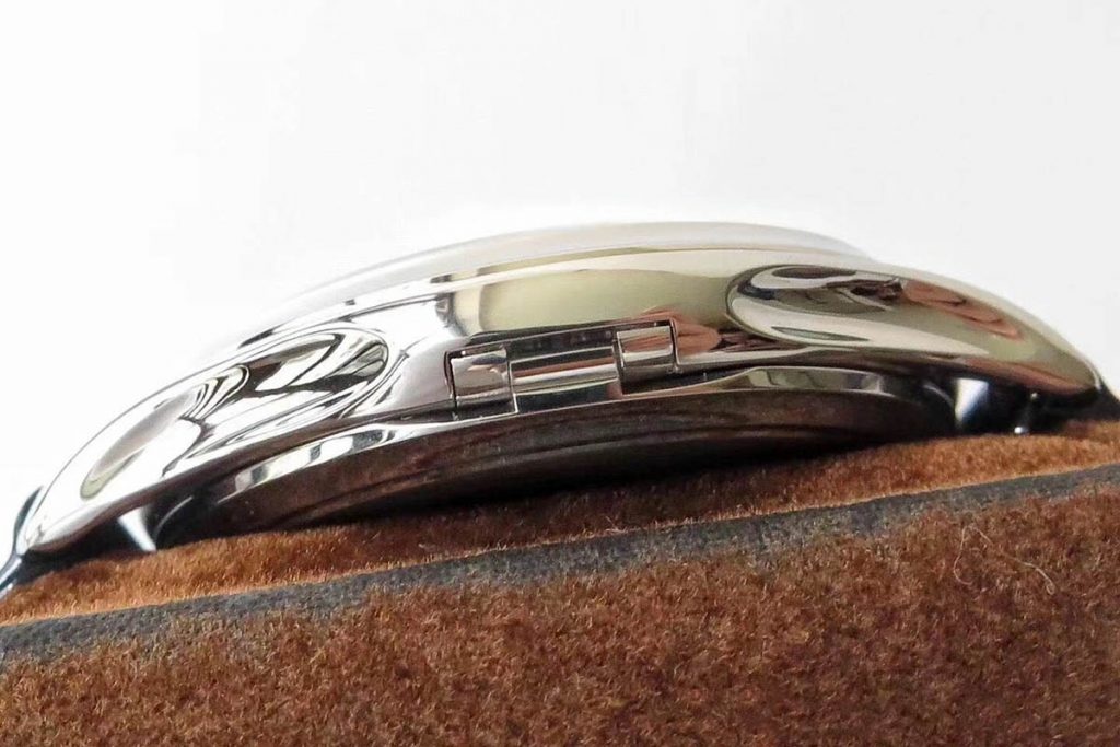 ZF厂百达翡丽古典系列「5277R」复刻腕表做工评测-可翻转底盖腕表