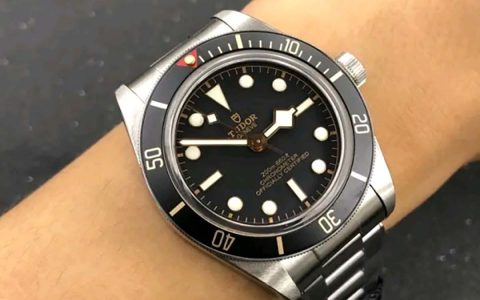 ZF厂帝舵碧湾小黑花青铜石坂灰表盘复刻腕表「M79250BA」做工细节深度评测
