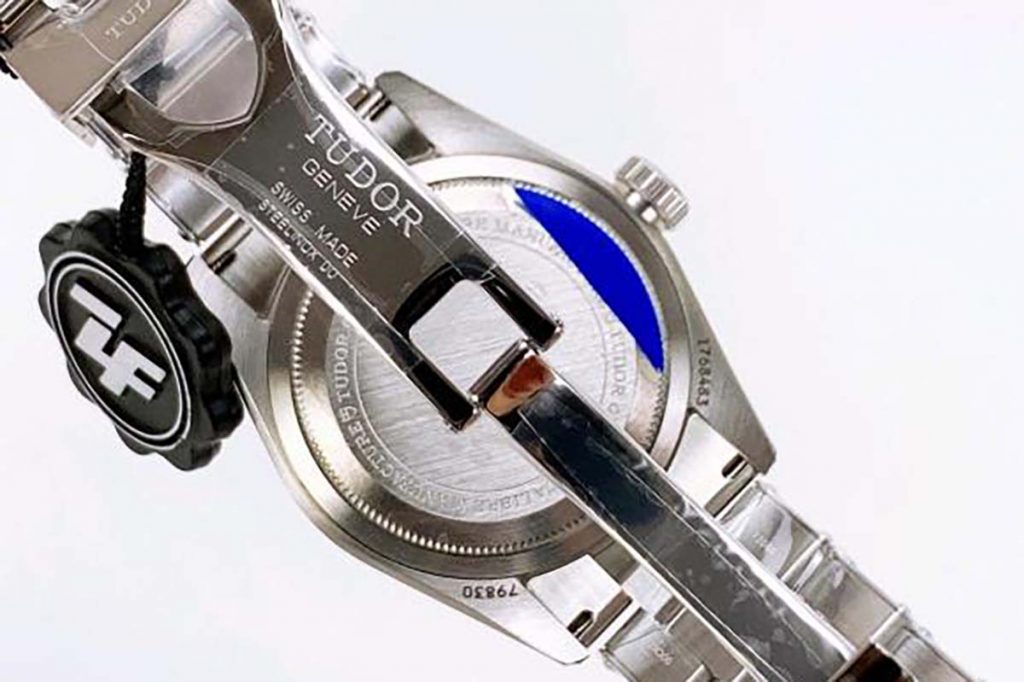 ZF厂帝舵碧湾系列红蓝圈款复刻腕表做工细节如何-品鉴ZF厂腕表