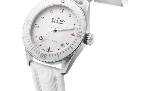 宝珀推出Fifty Fathoms Bathyscaphe Valentine’s Day 2023情人节主题白色潜水腕表